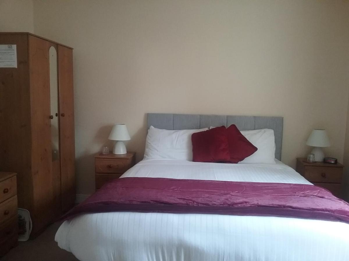 Rocksberry Bed & Breakfast Касълбар Екстериор снимка